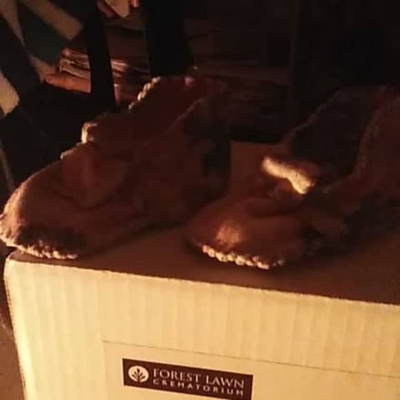 Booties & slippers - Picture 6 of 12